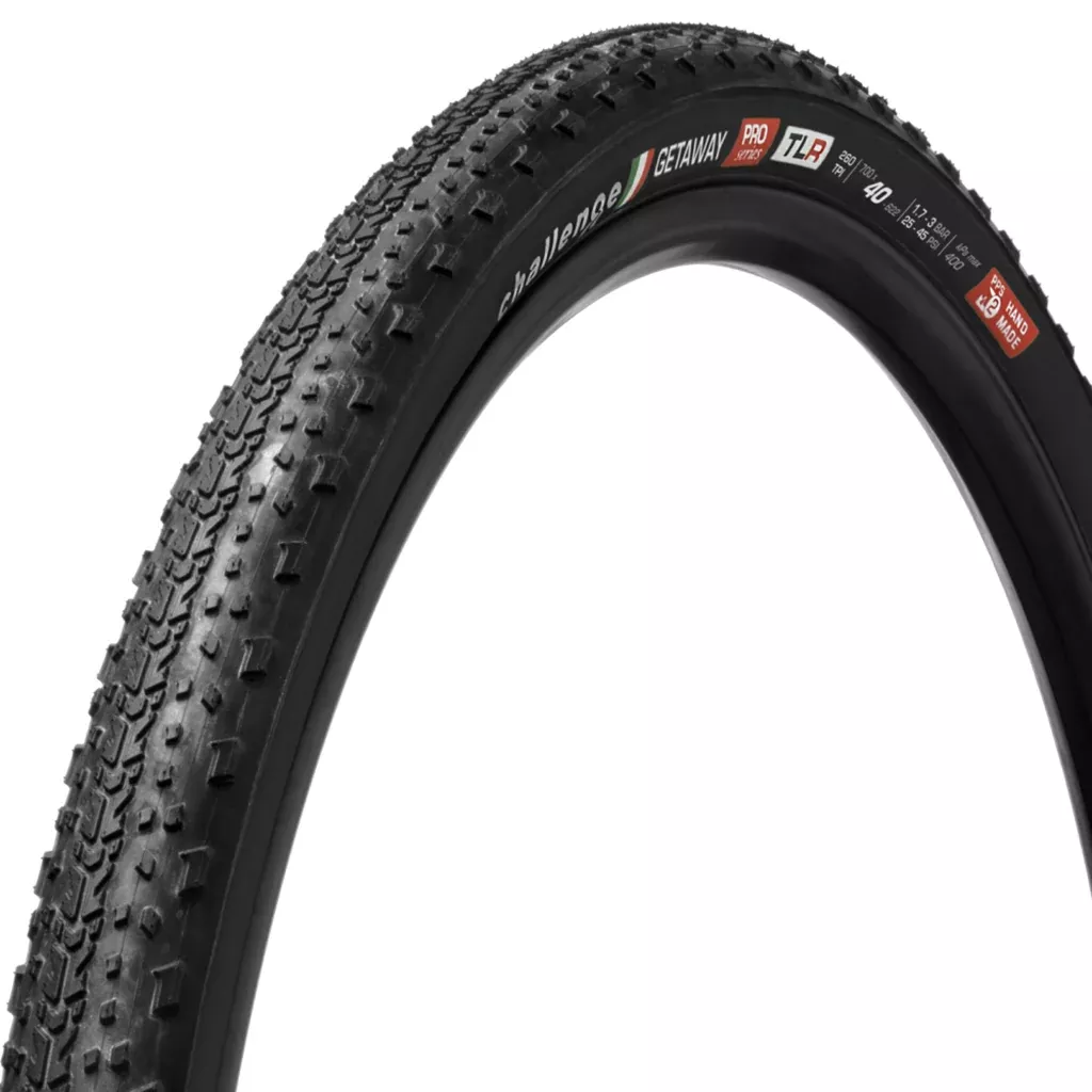 Challenge Tire Getaway Pro TLR Tire 700 x 40 Black